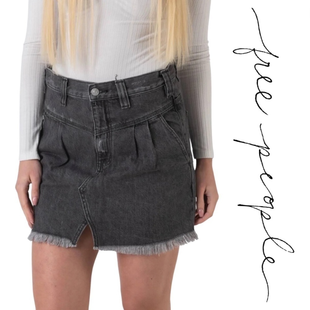We The Free NWT Sanded Black Distressed Unique Pleated Skirt - Size 26